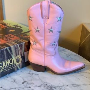 Pink Sancti boots w/silver stars